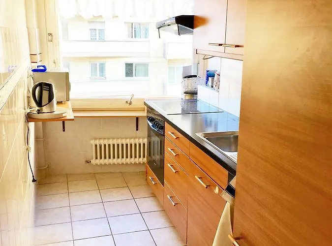 & Mountain View I 27